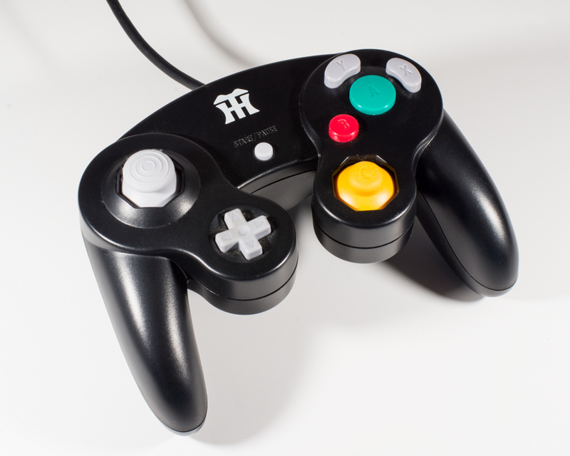Illustration for article titled Every GameCube Controller Nintendo Ever Made. Ever.